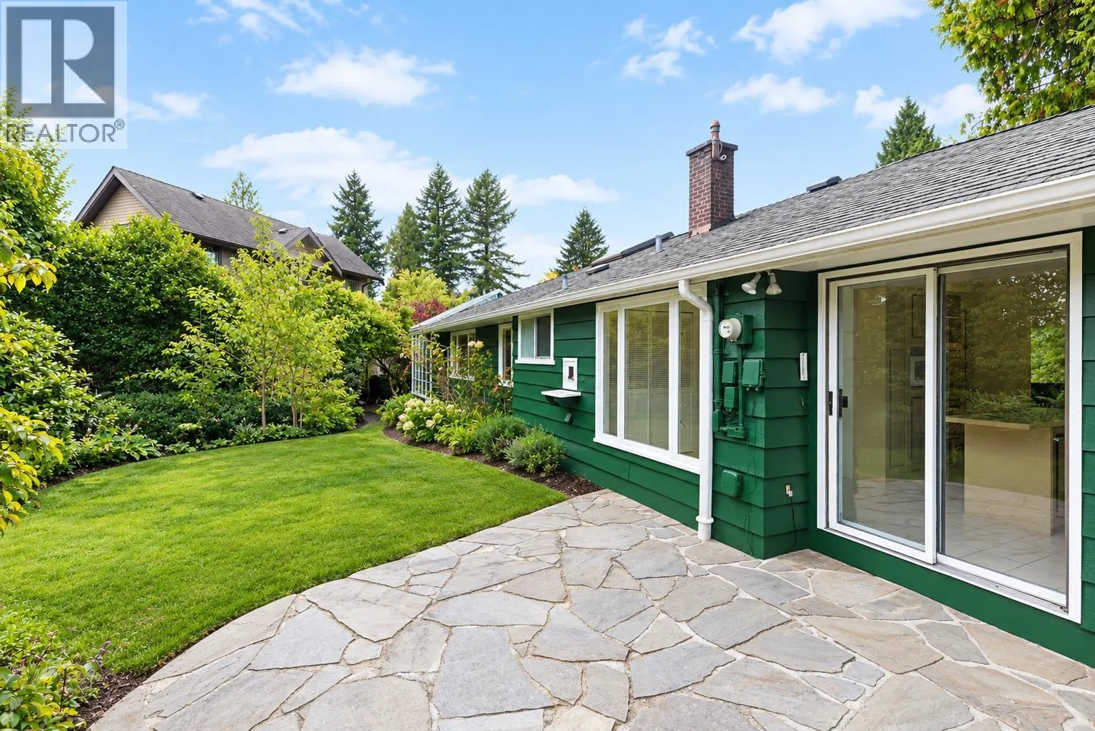 3692 SUNNYCREST DRIVE