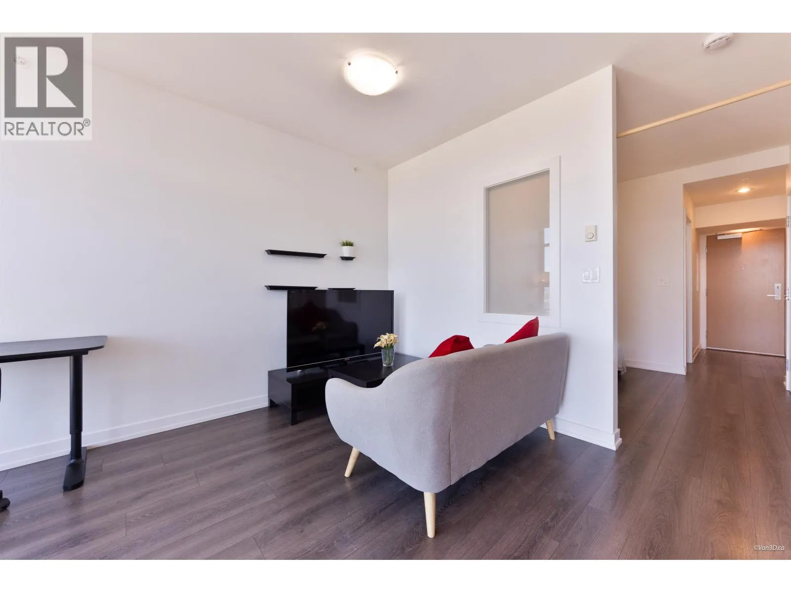 3606 4688 KINGSWAY