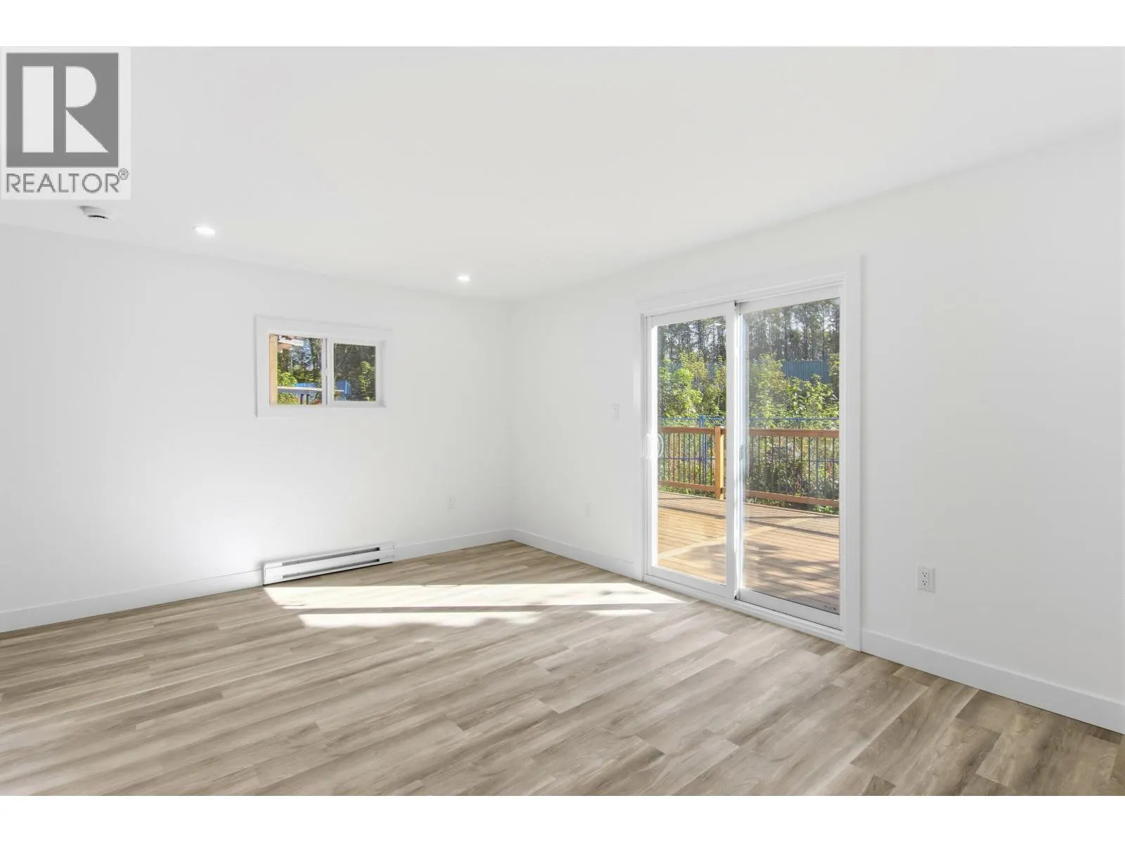 3 39884 GOVERNMENT ROAD