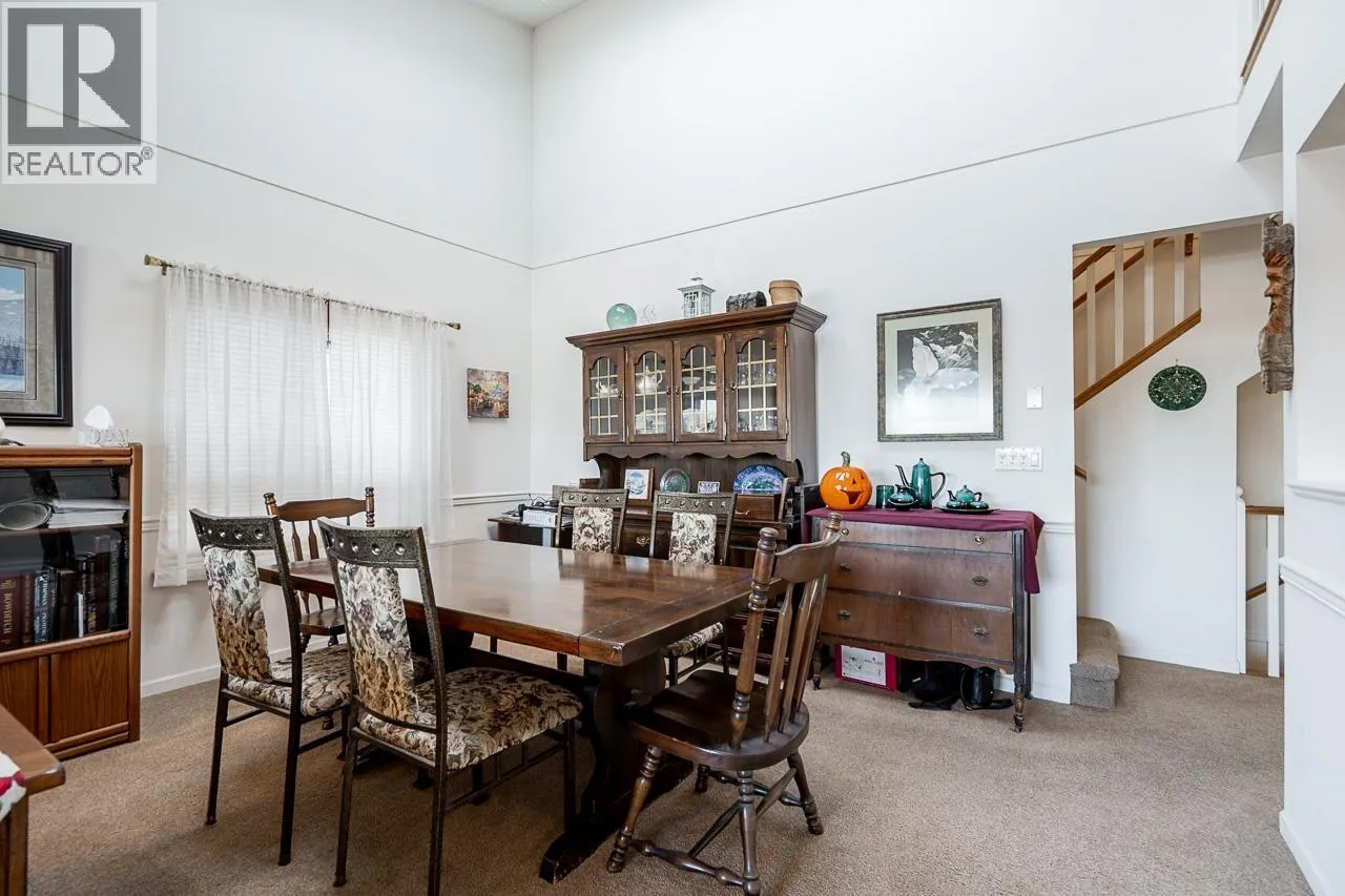 33 323 GOVERNORS COURT