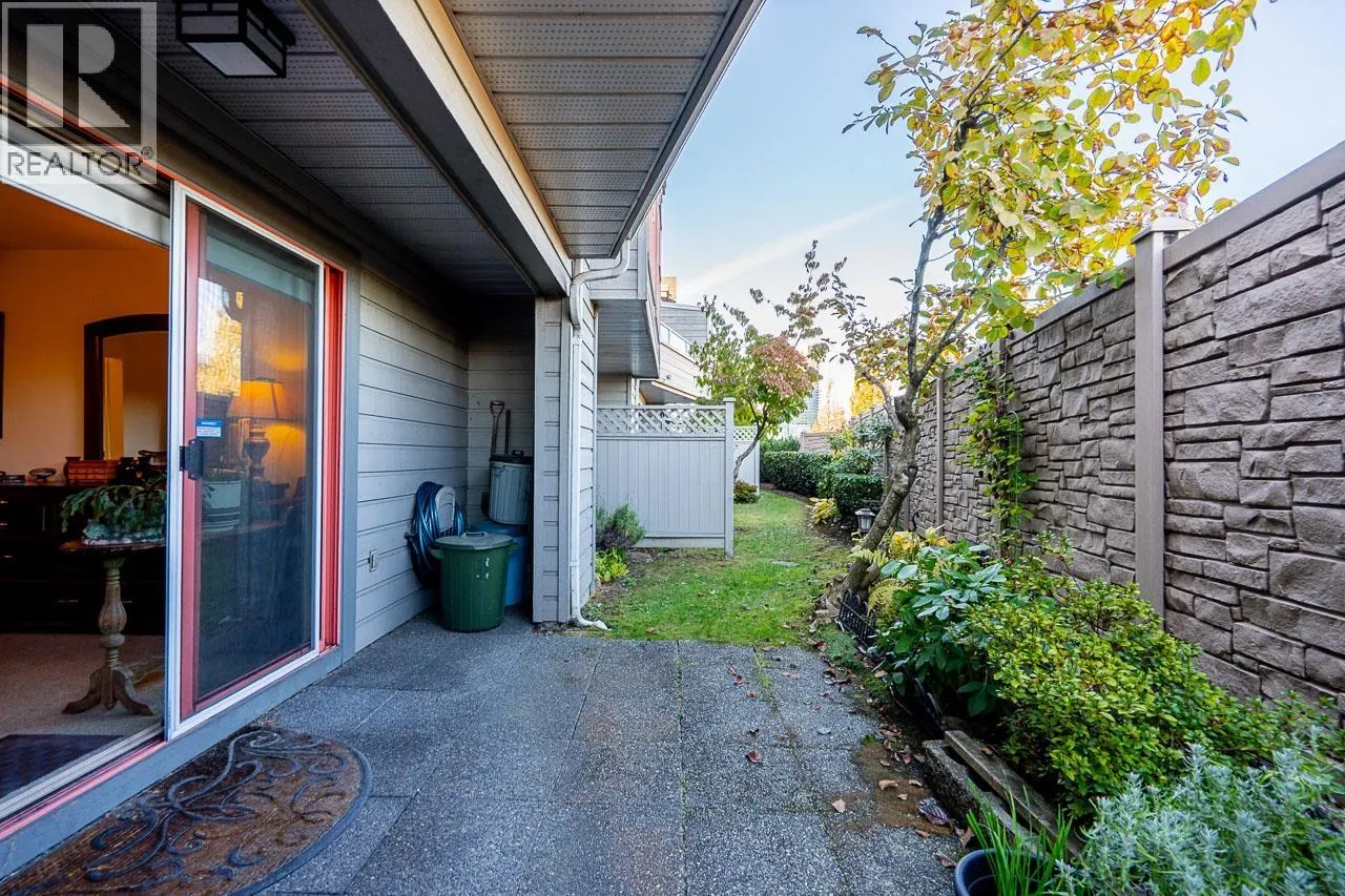 33 323 GOVERNORS COURT