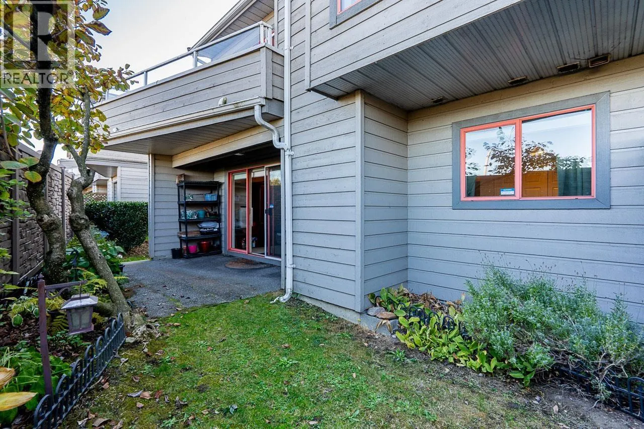 33 323 GOVERNORS COURT