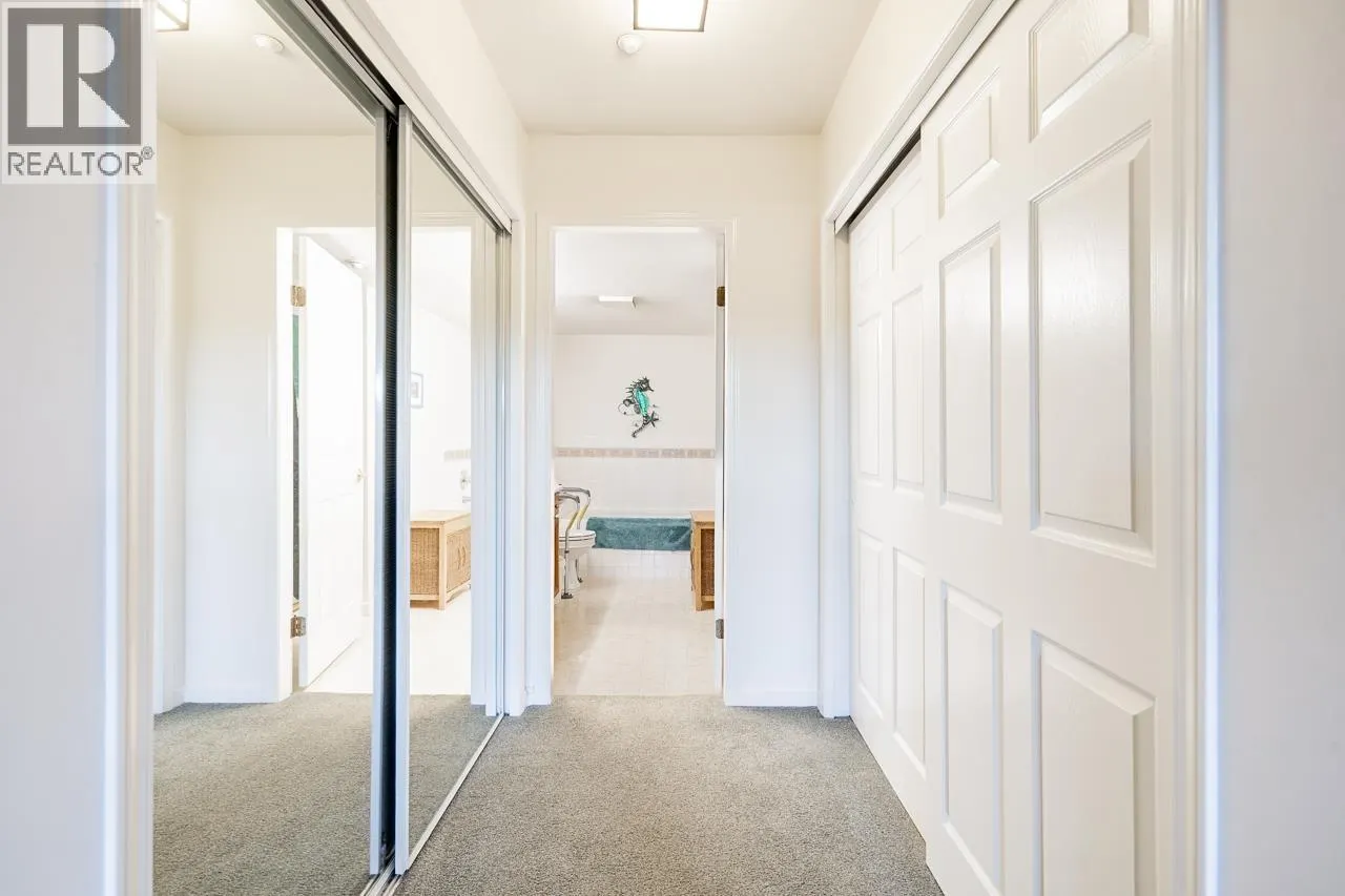 33 323 GOVERNORS COURT
