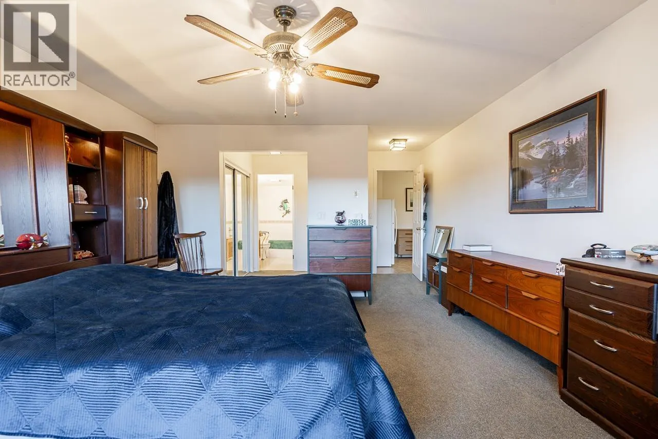 33 323 GOVERNORS COURT