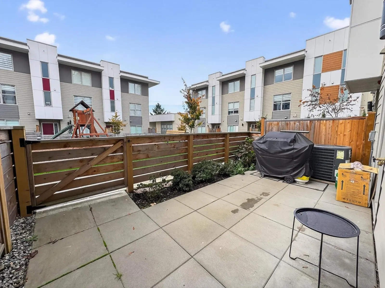 30 12585 104A AVENUE
