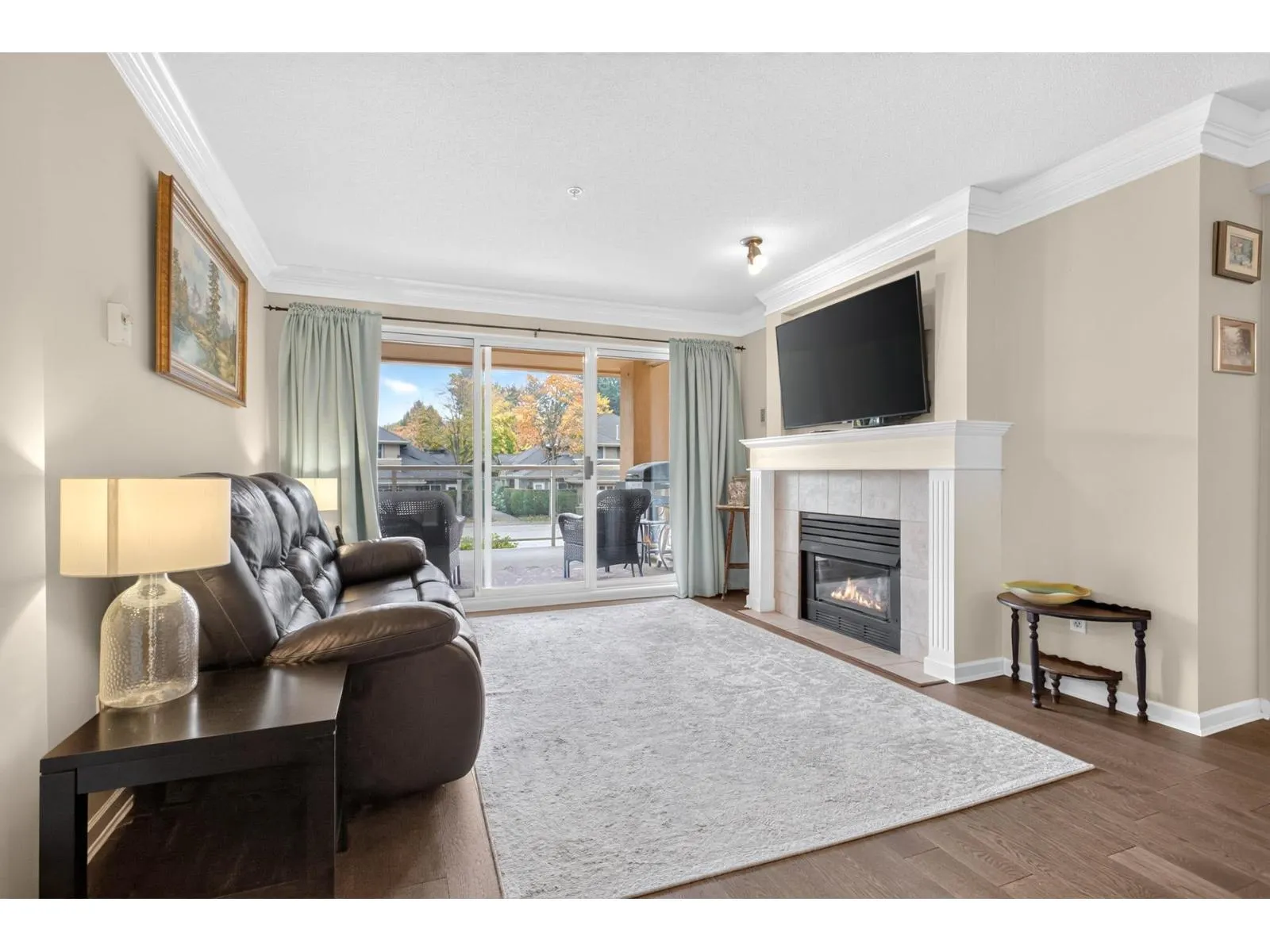 208 15155 22 AVENUE