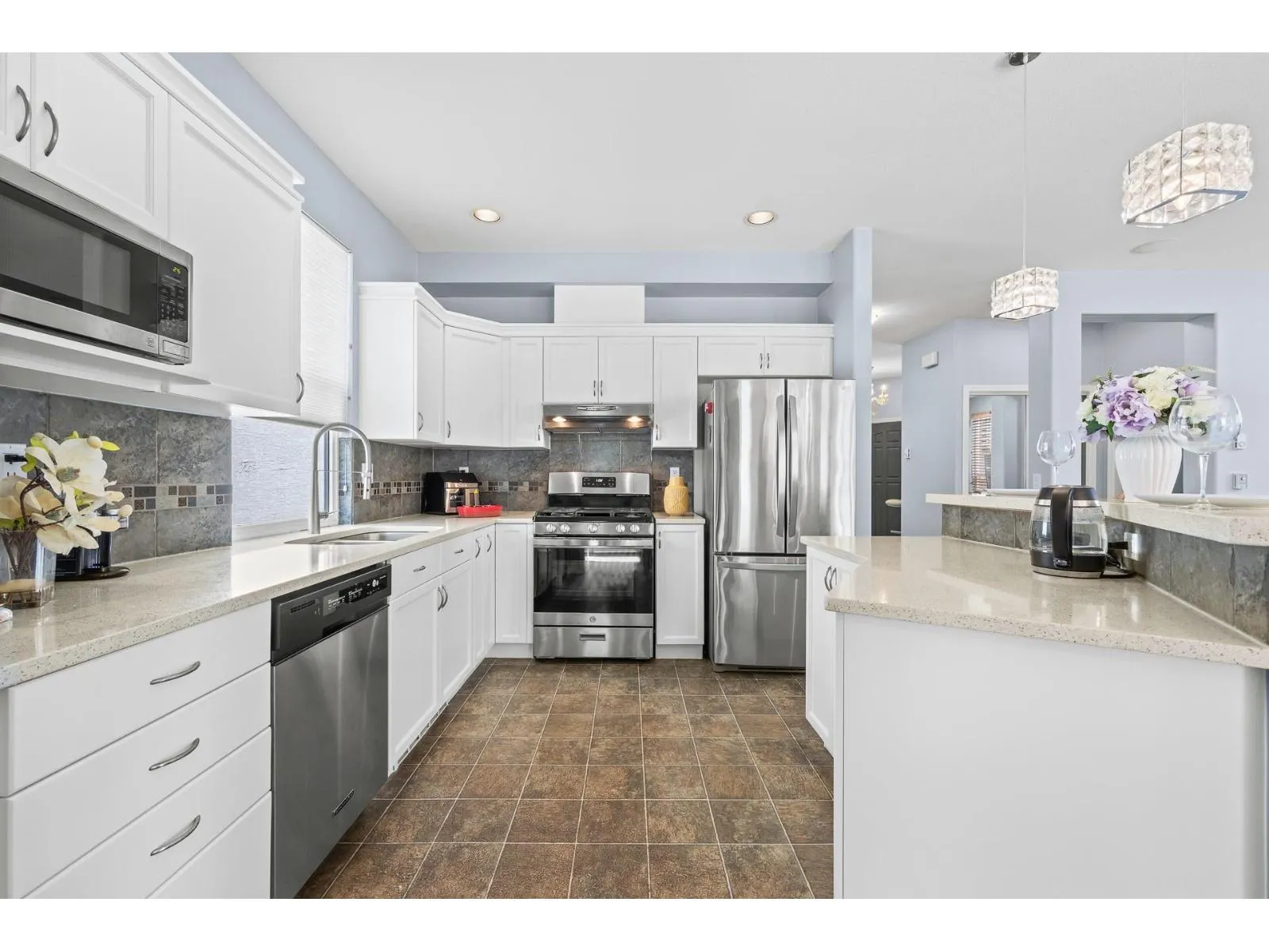 3307 ROSEMARY HEIGHTS CRESCENT