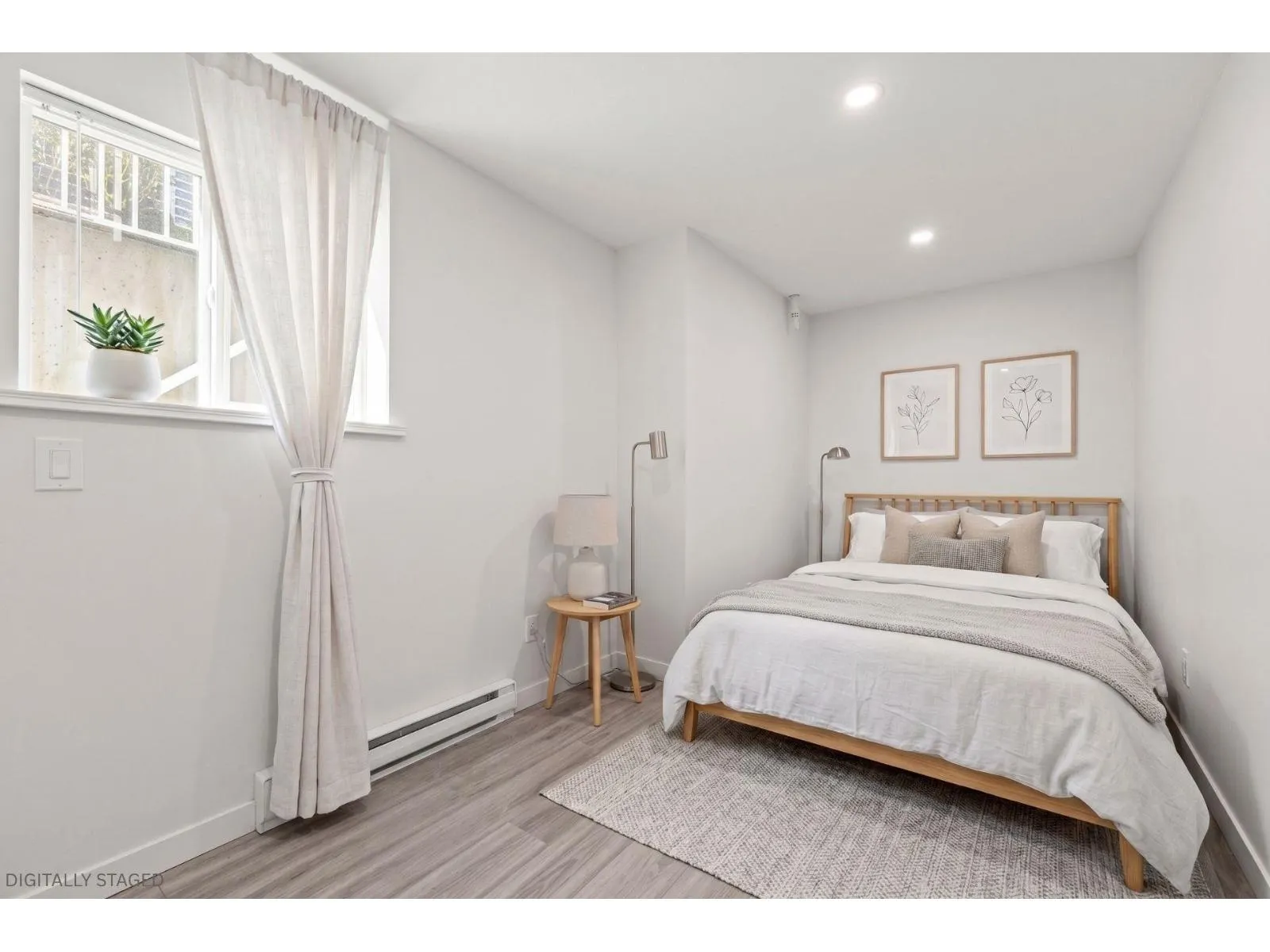 3307 ROSEMARY HEIGHTS CRESCENT