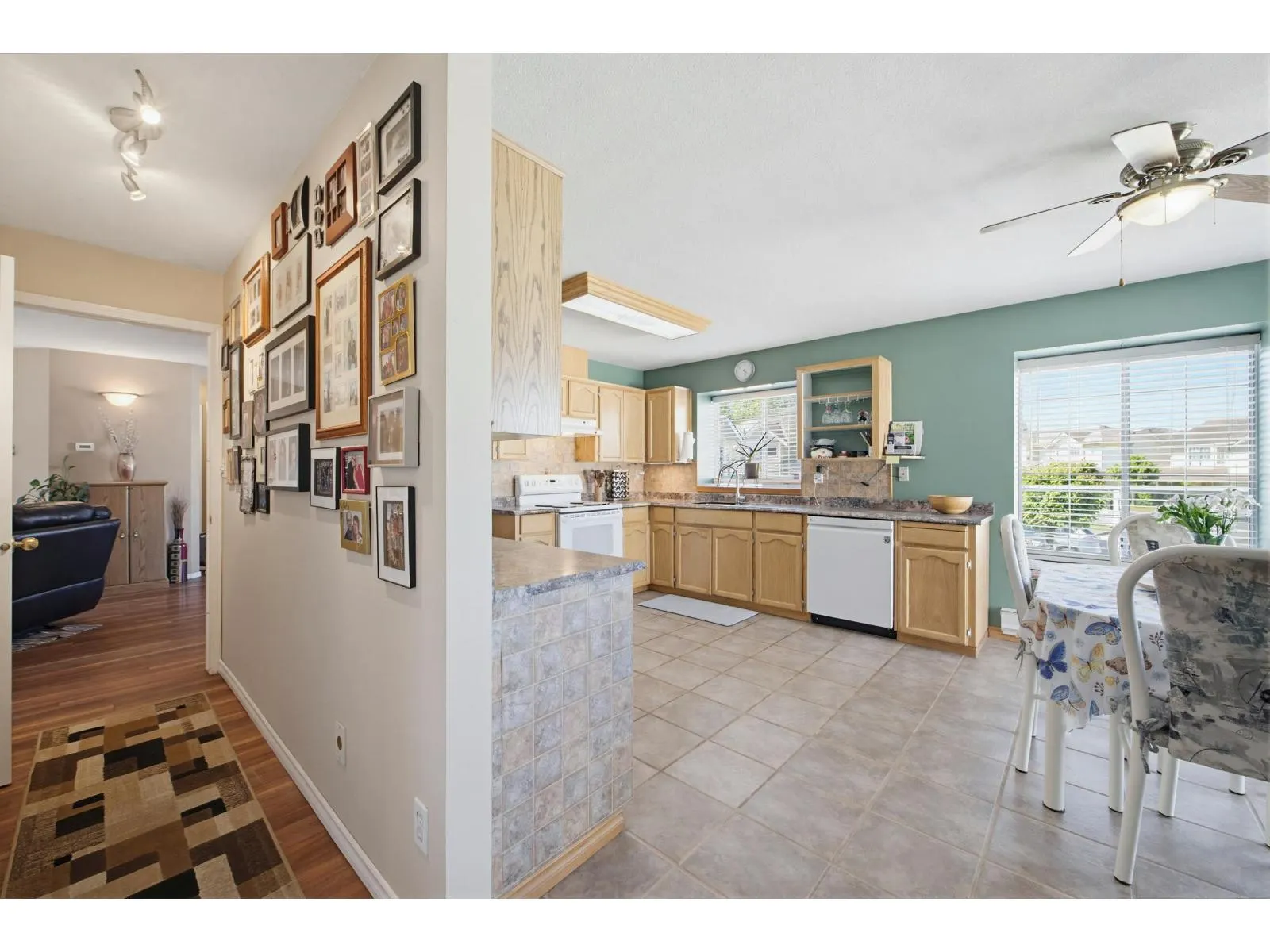 38 31255 UPPER MACLURE ROAD