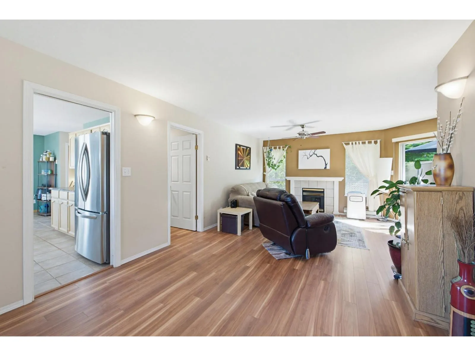38 31255 UPPER MACLURE ROAD