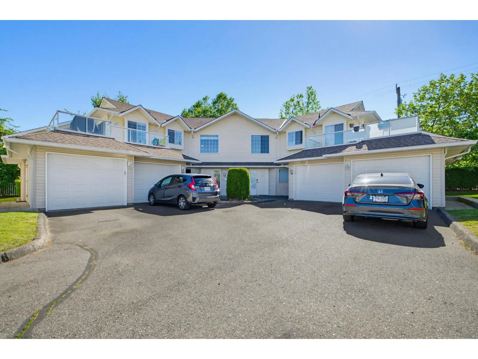 38 31255 UPPER MACLURE ROAD