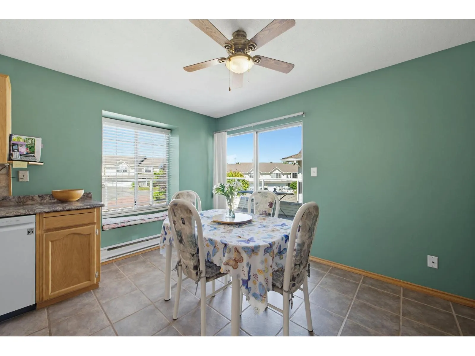 38 31255 UPPER MACLURE ROAD