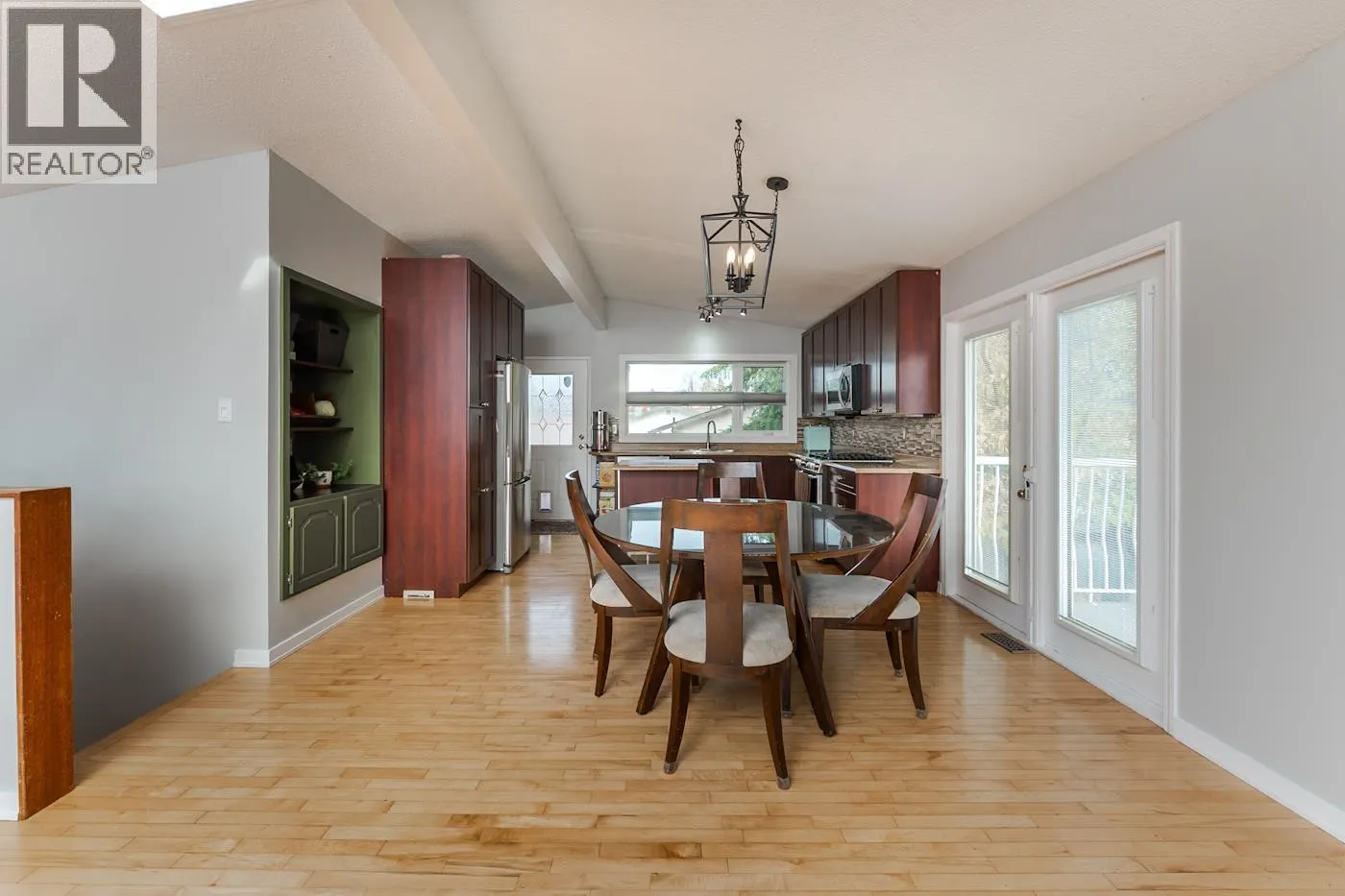 181 GORDON CRESCENT