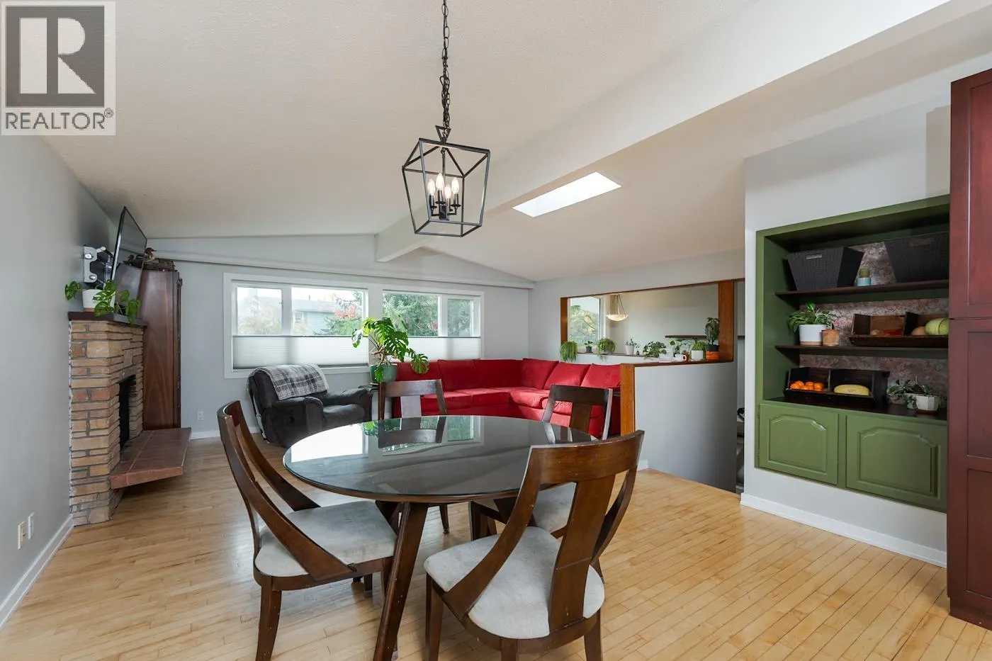 181 GORDON CRESCENT