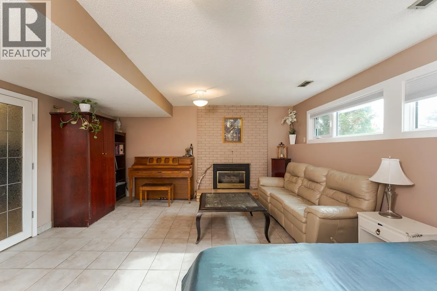 181 GORDON CRESCENT