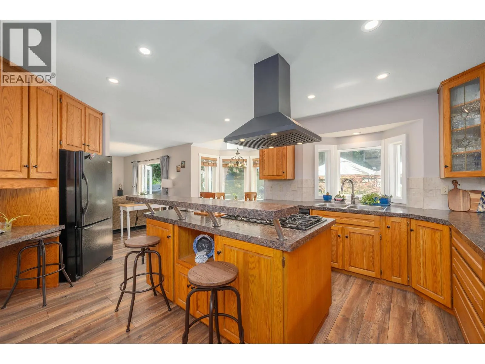 26070 116 AVENUE