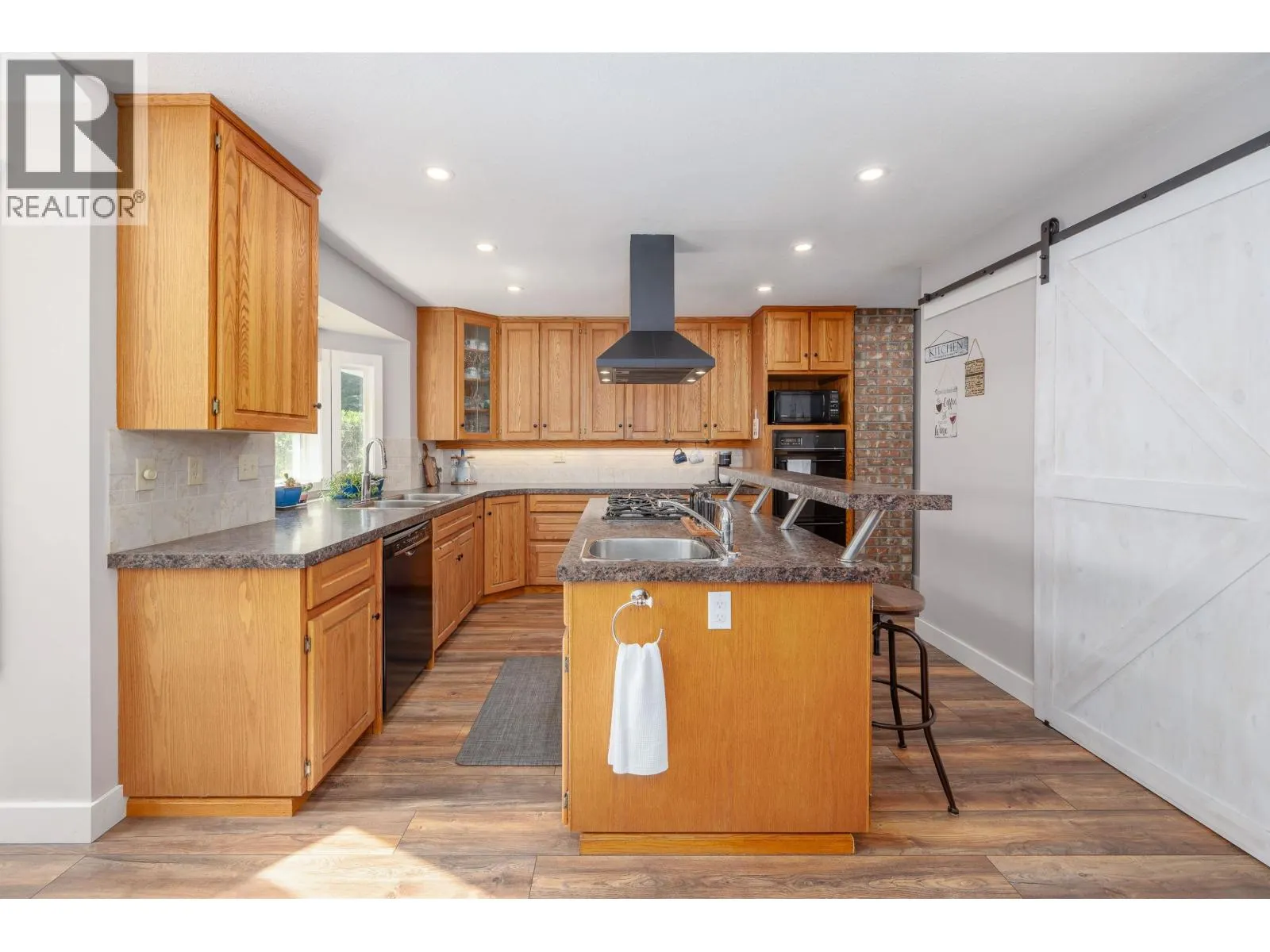 26070 116 AVENUE