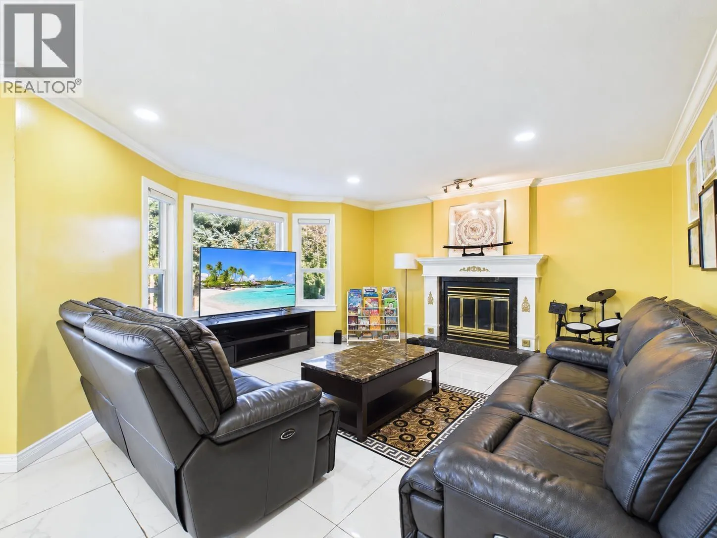 9025 BRIAR ROAD