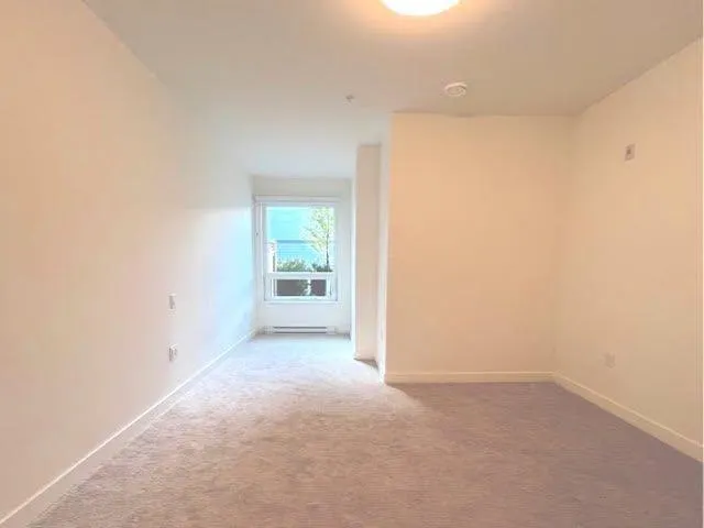 102 13760 75A AVENUE