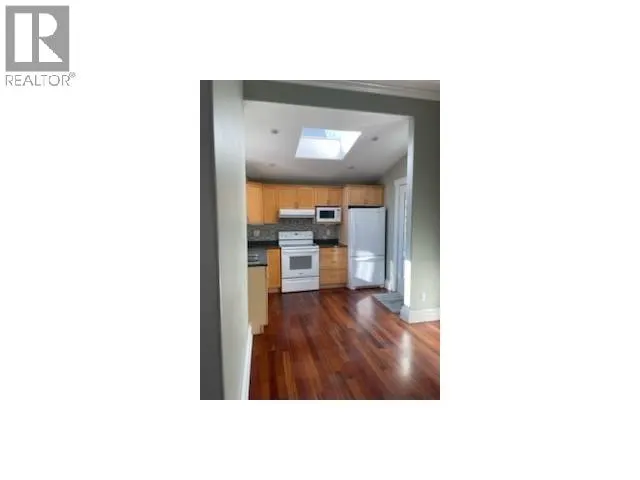 324 TENTH STREET