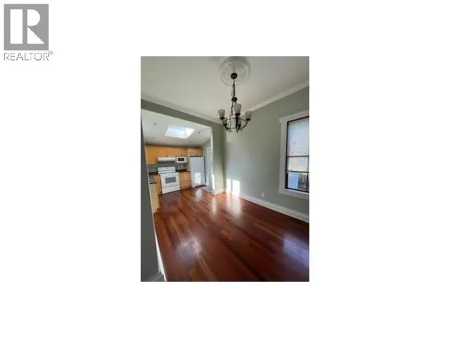324 TENTH STREET
