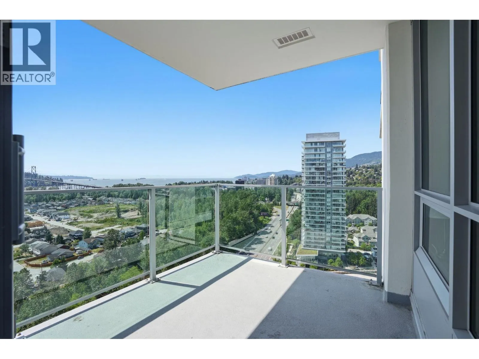 1904 1632 LIONS GATE LANE