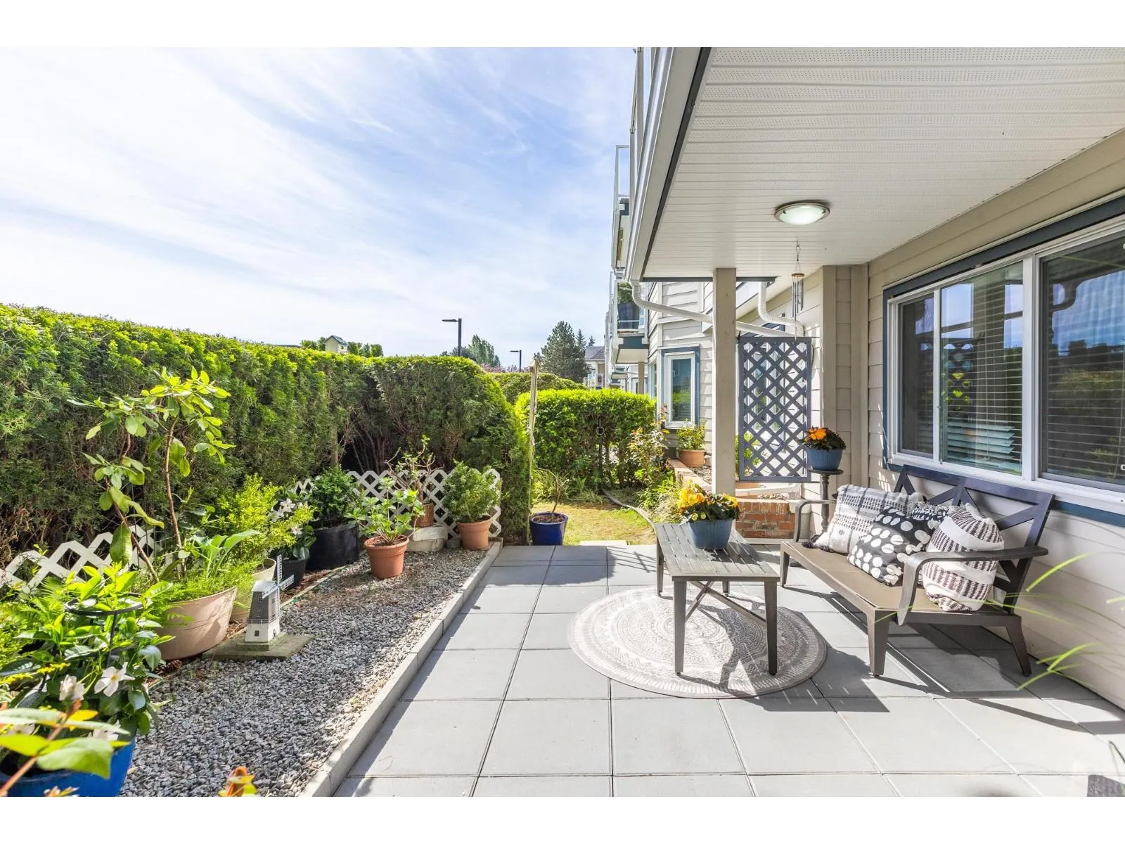 107 13965 16 AVENUE