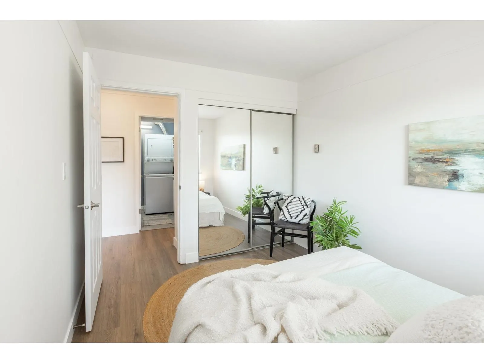 107 13965 16 AVENUE