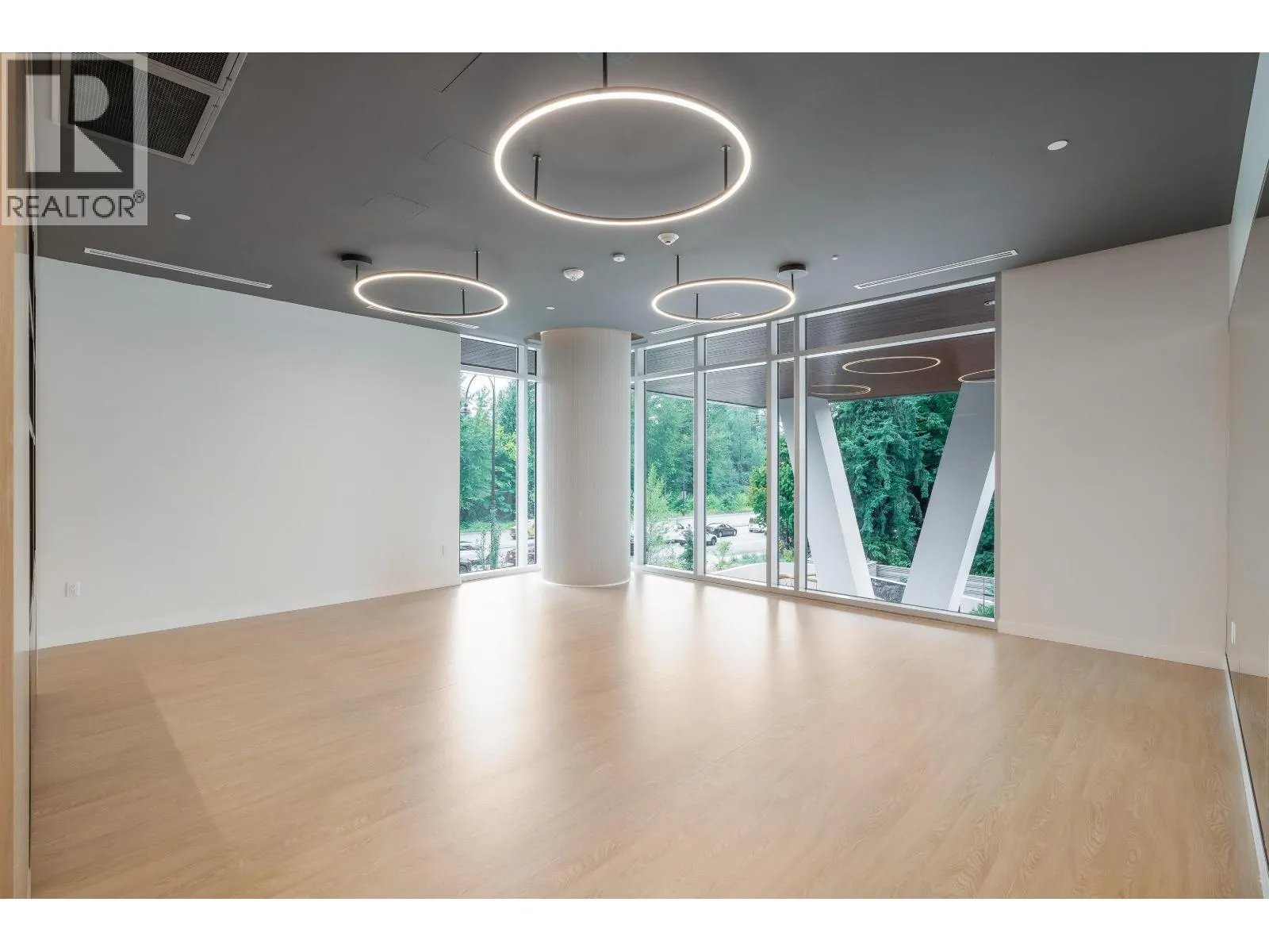 1802 200 KLAHANIE COURT