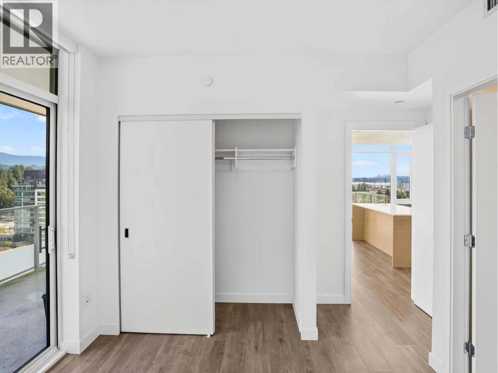 1802 200 KLAHANIE COURT