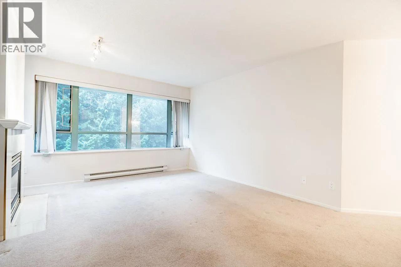 203 6622 SOUTHOAKS CRESCENT