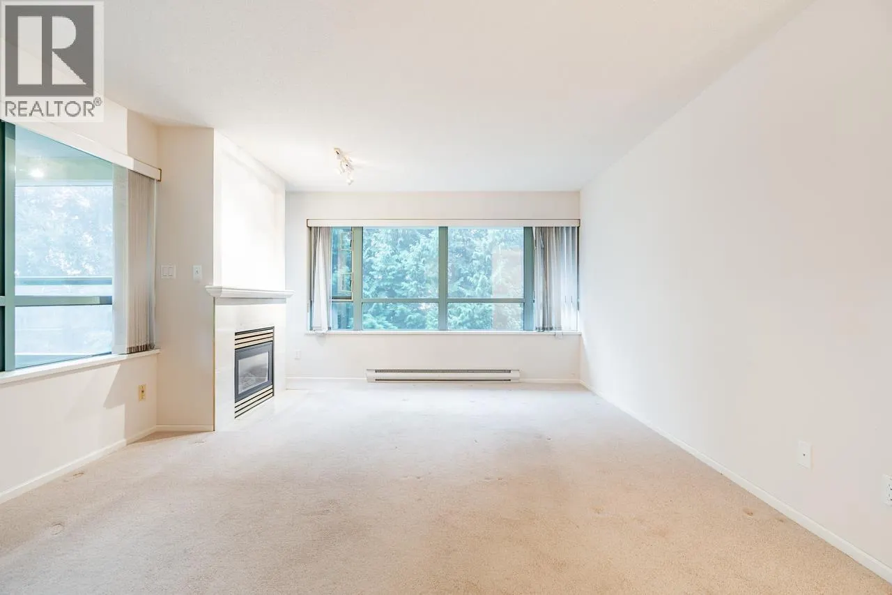 203 6622 SOUTHOAKS CRESCENT
