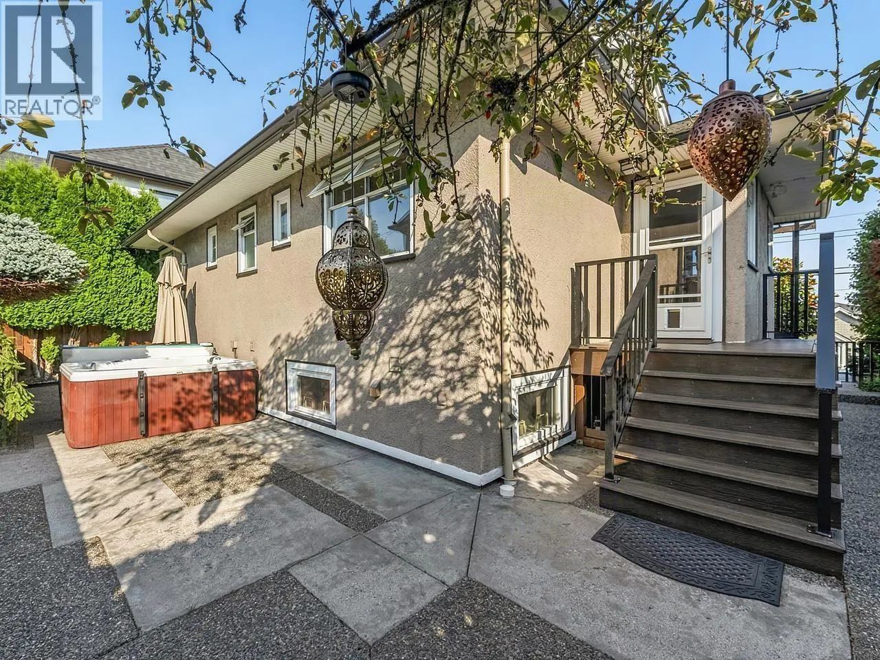 1707 NANAIMO STREET