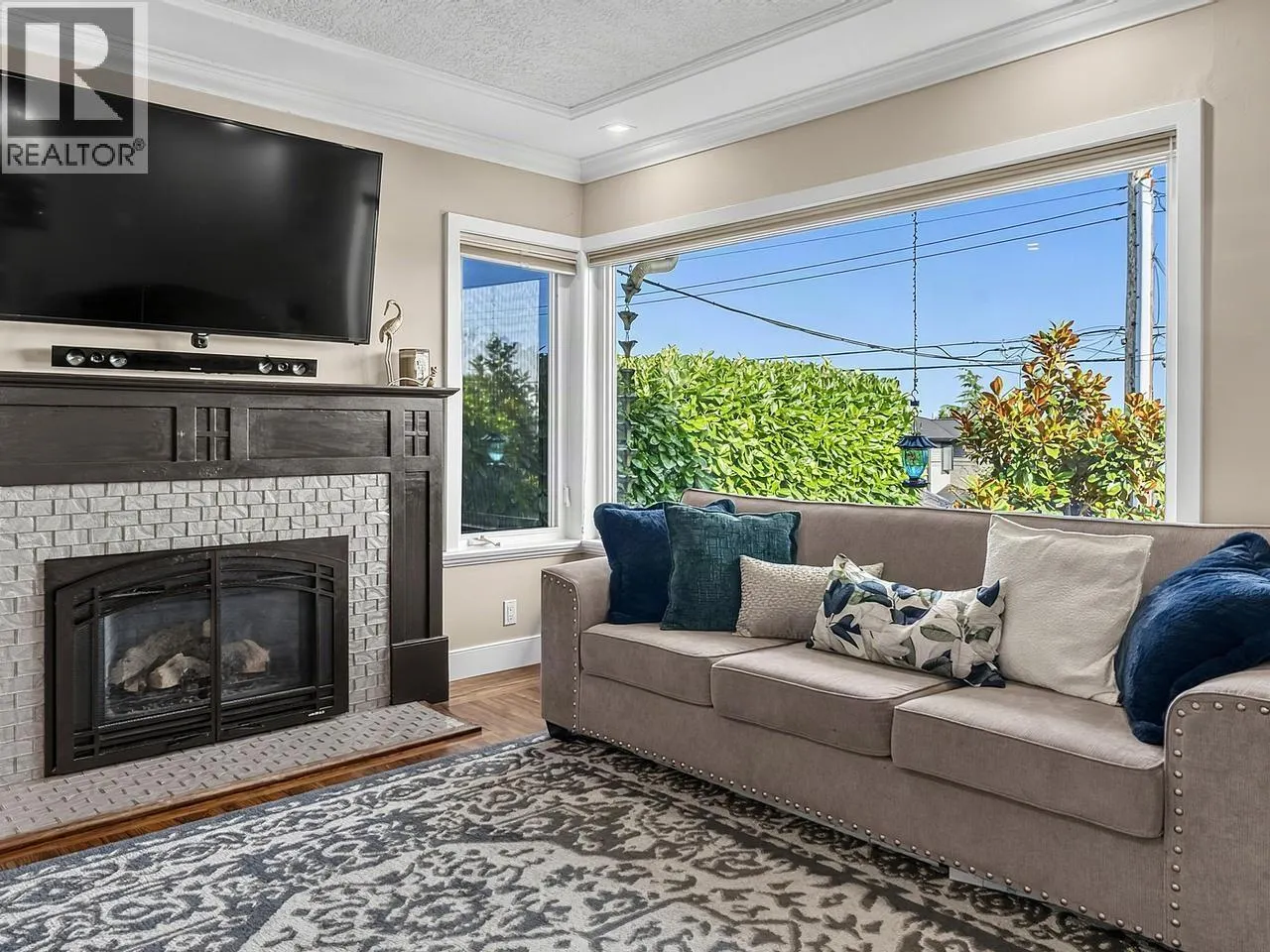 1707 NANAIMO STREET