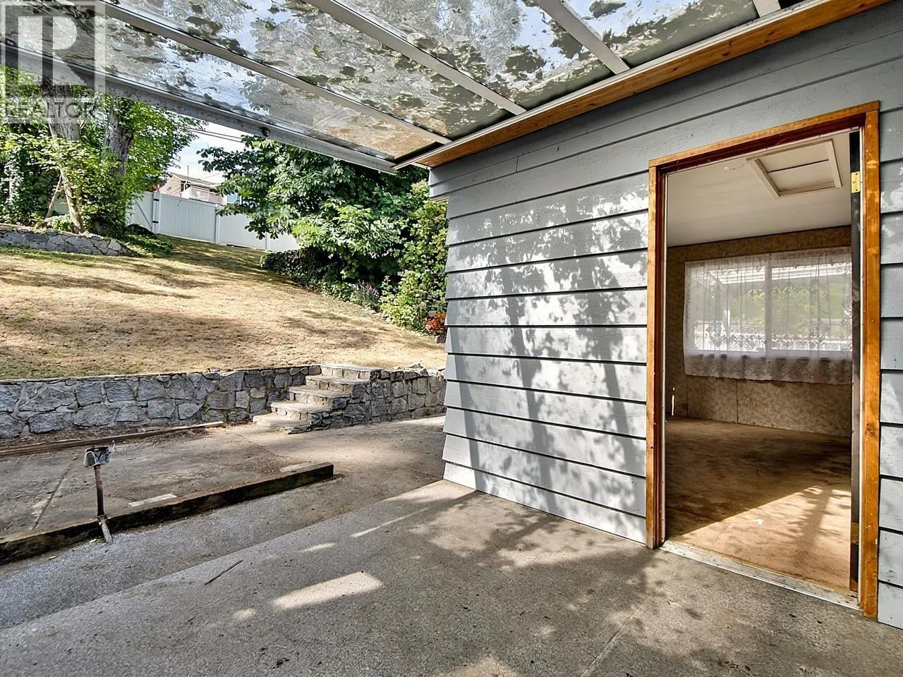 1106 HEYWOOD STREET