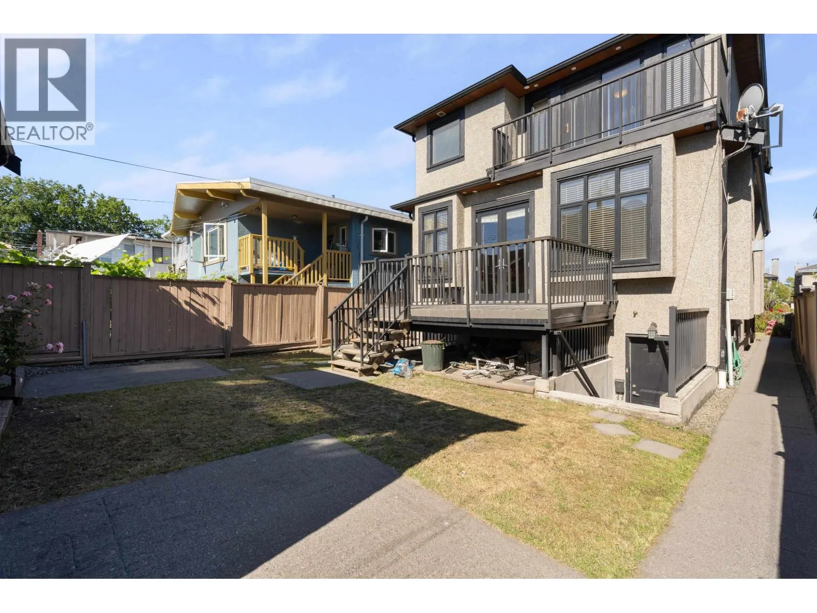 6387 PRINCE ALBERT STREET