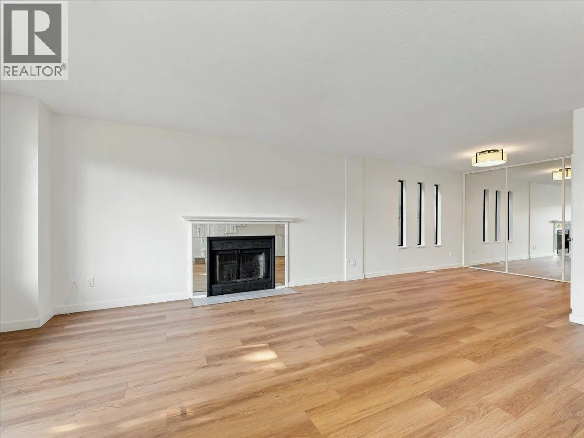 240 E 18TH STREET