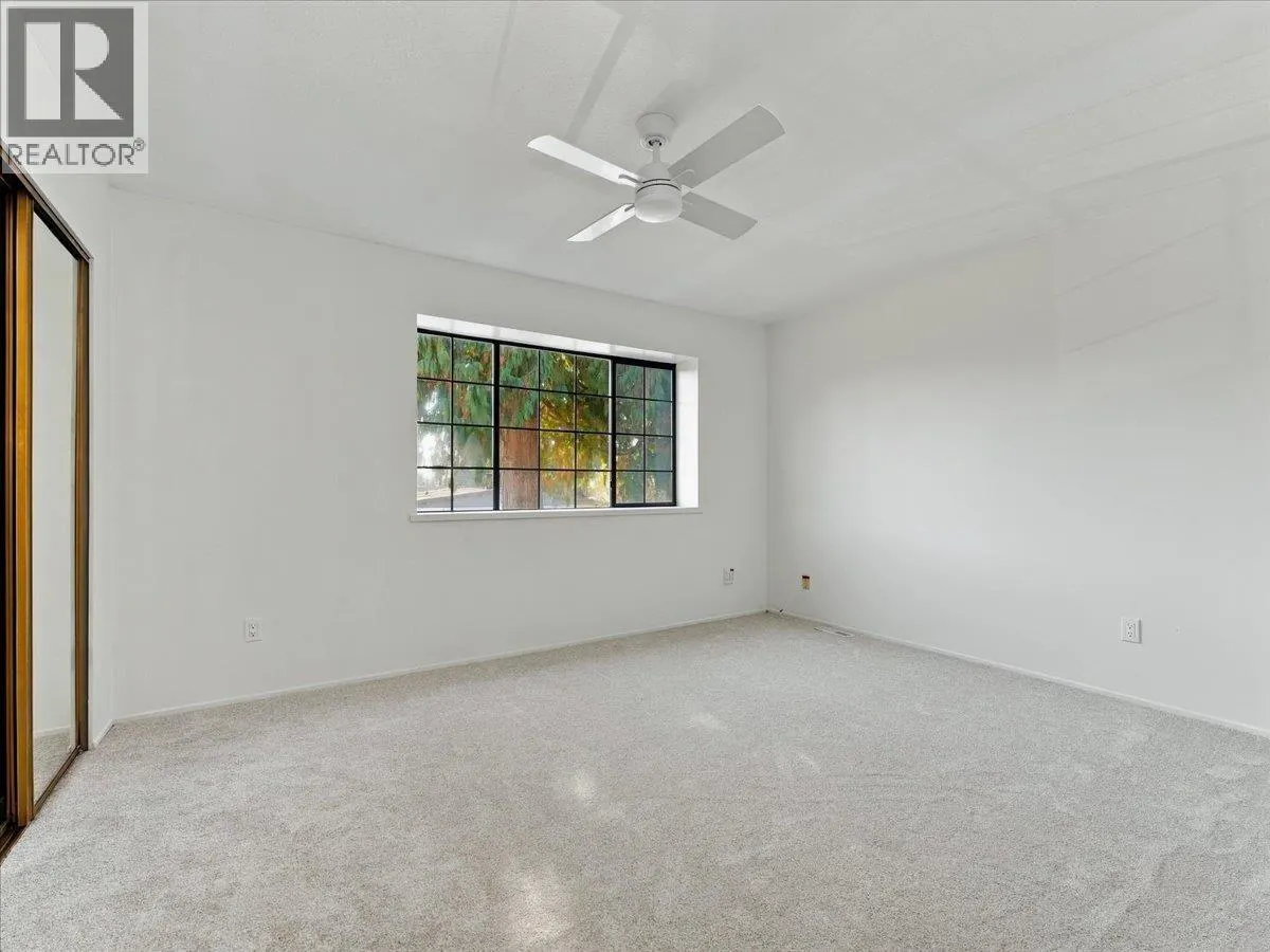 240 E 18TH STREET