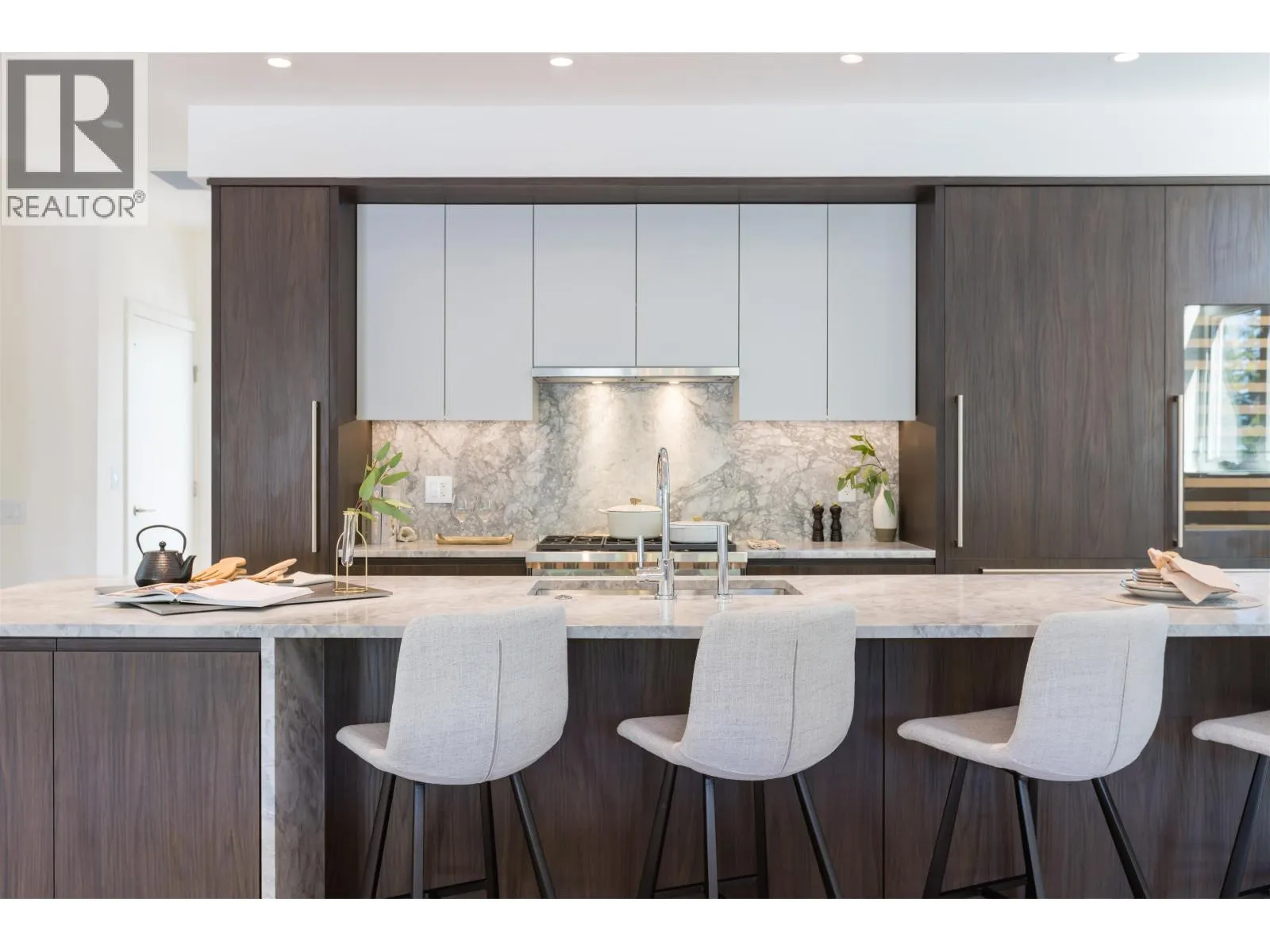 592 ARTHUR ERICKSON PLACE