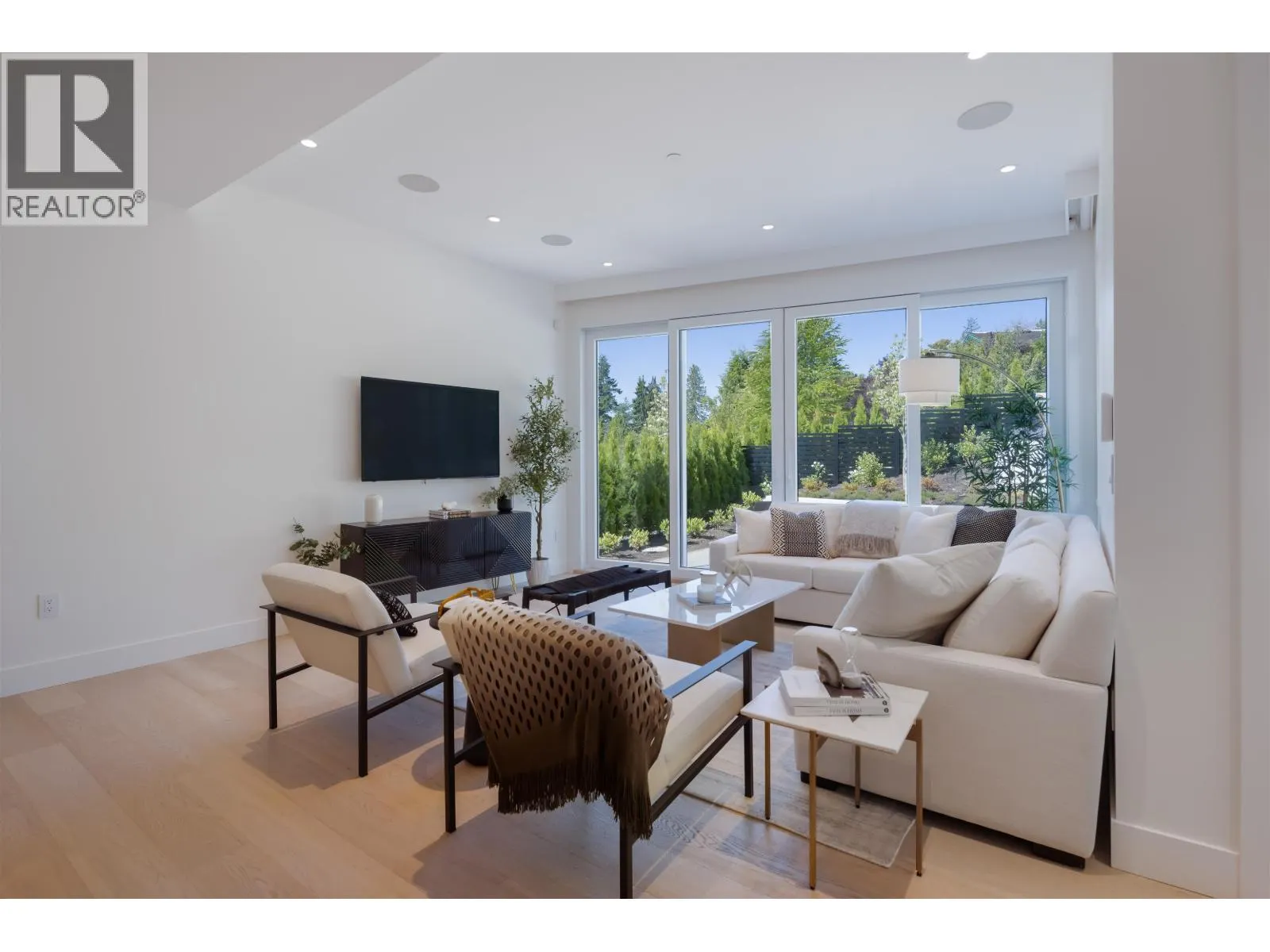 598 ARTHUR ERICKSON PLACE