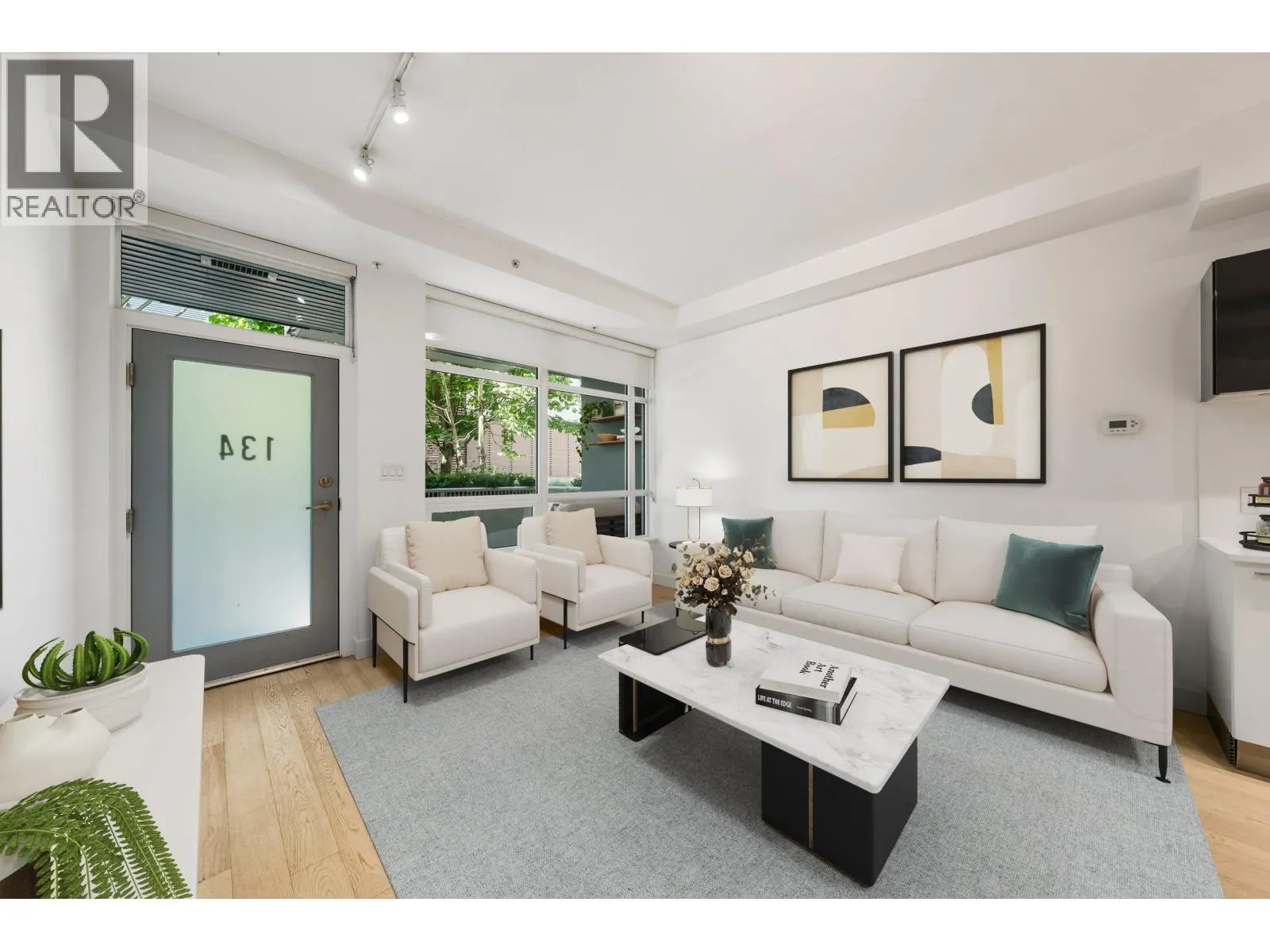 134 E 1ST AVENUE
