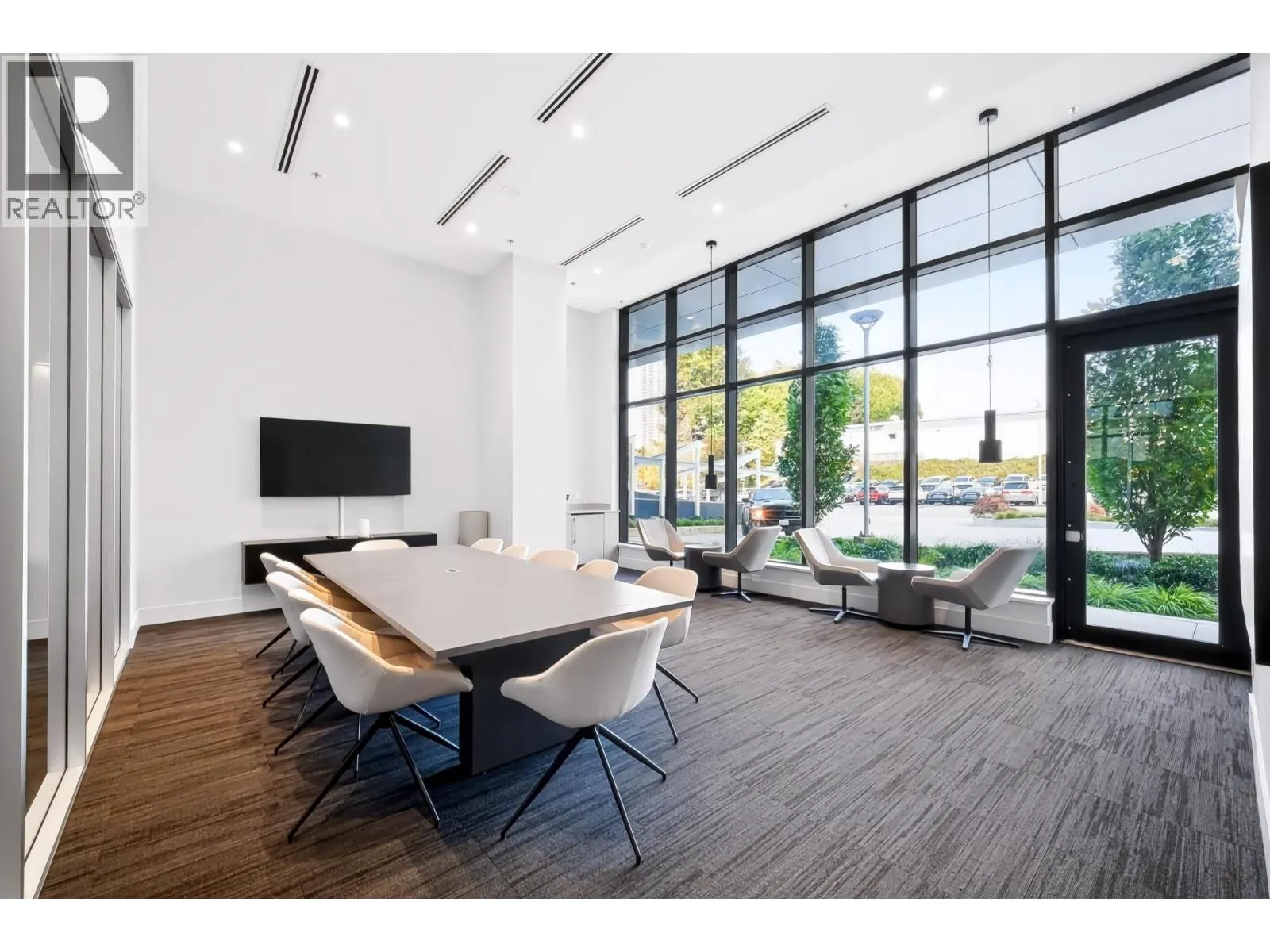 3109 2181 MADISON AVENUE