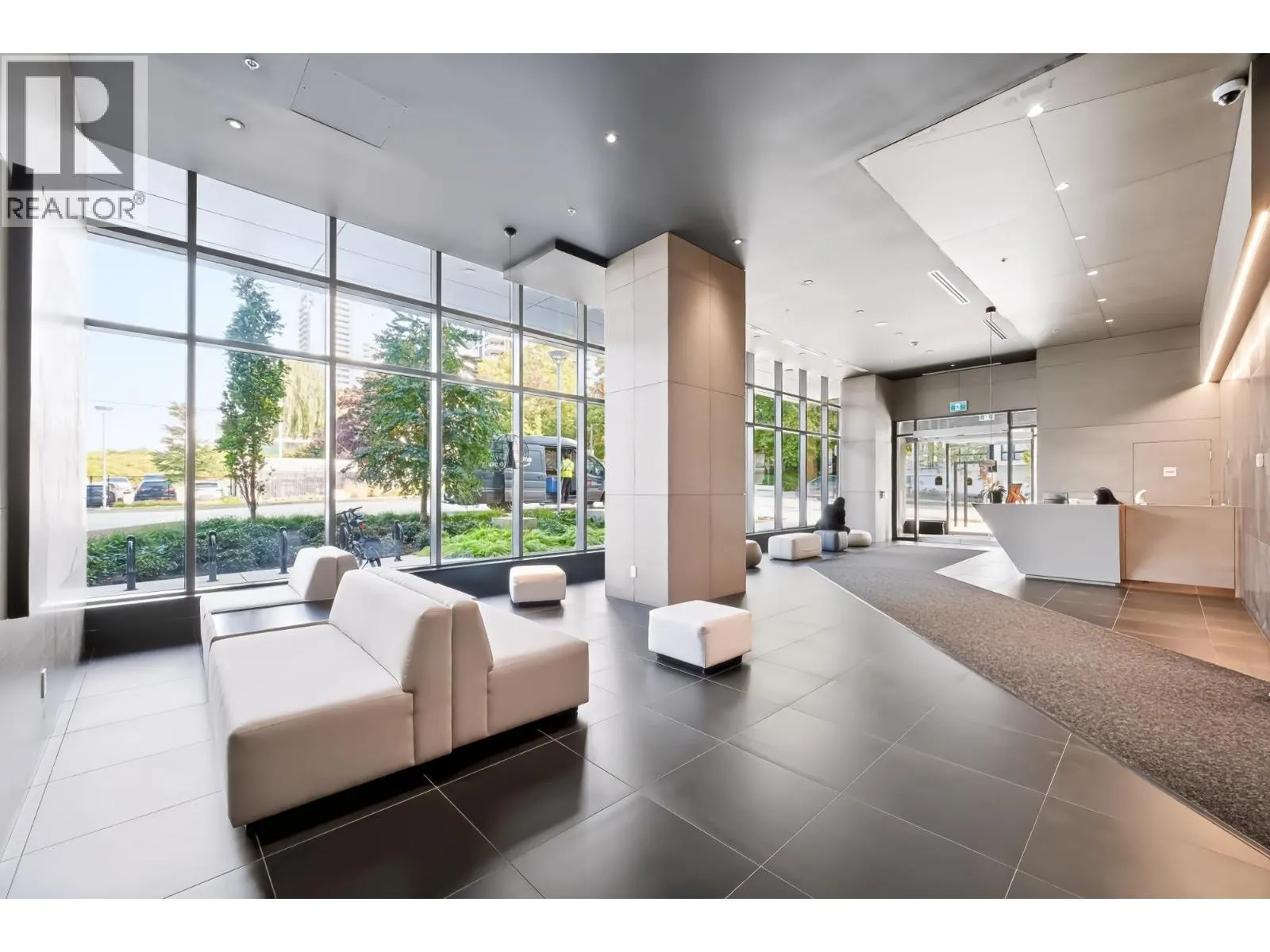 3109 2181 MADISON AVENUE