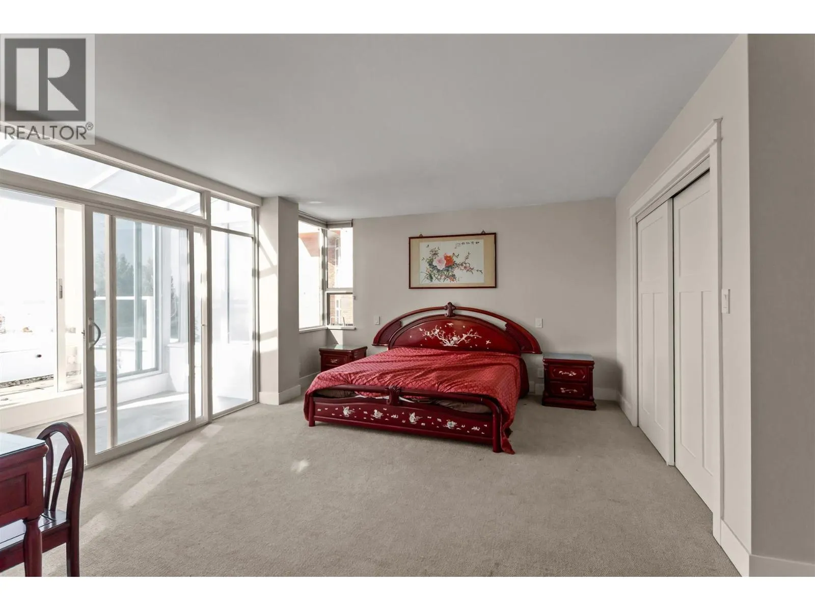PH 1403 BEACH AVENUE