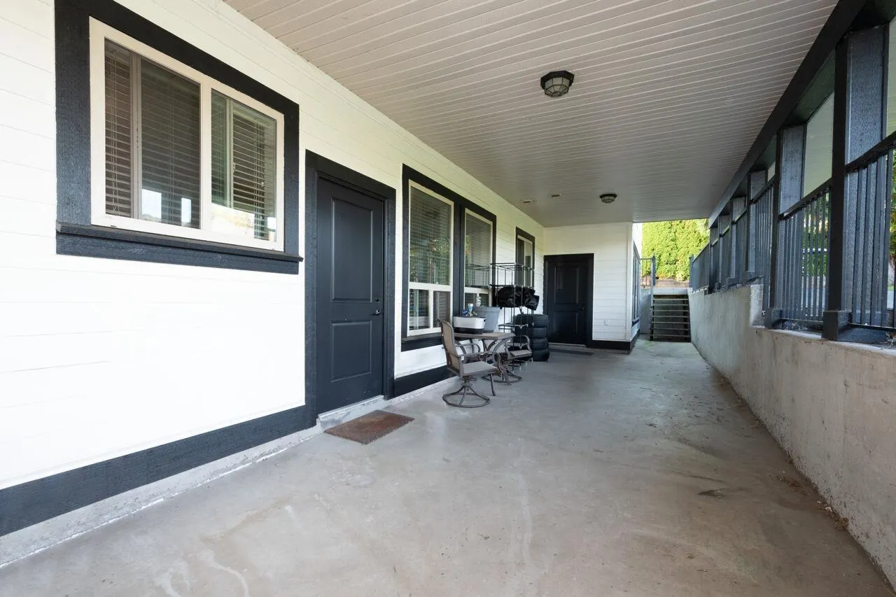 Lower Suite 2 17551 ABBEY DRIVE