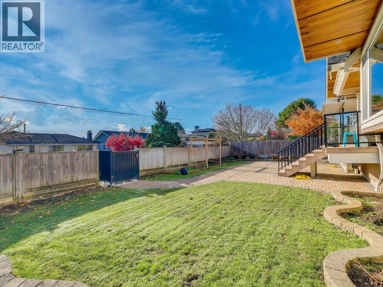 6296 AUBREY STREET