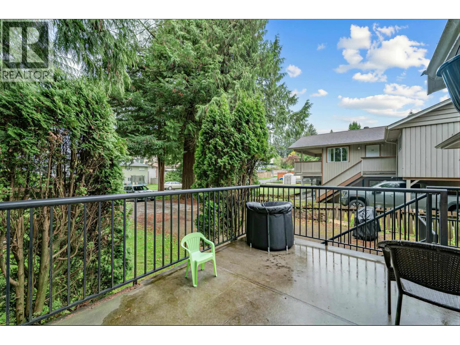 1095 E 29TH STREET