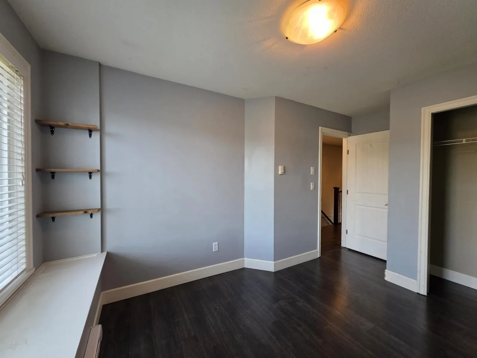 3 32792 LIGHTBODY COURT