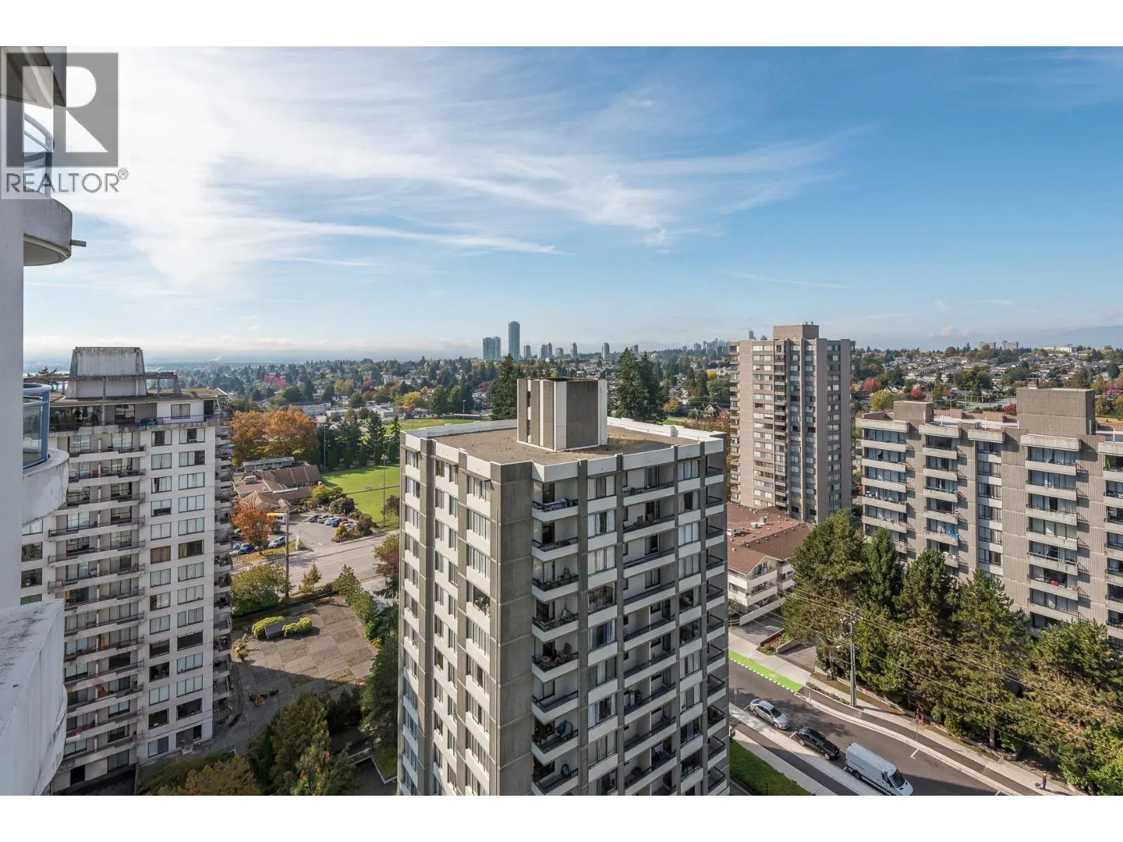 1701 739 PRINCESS STREET