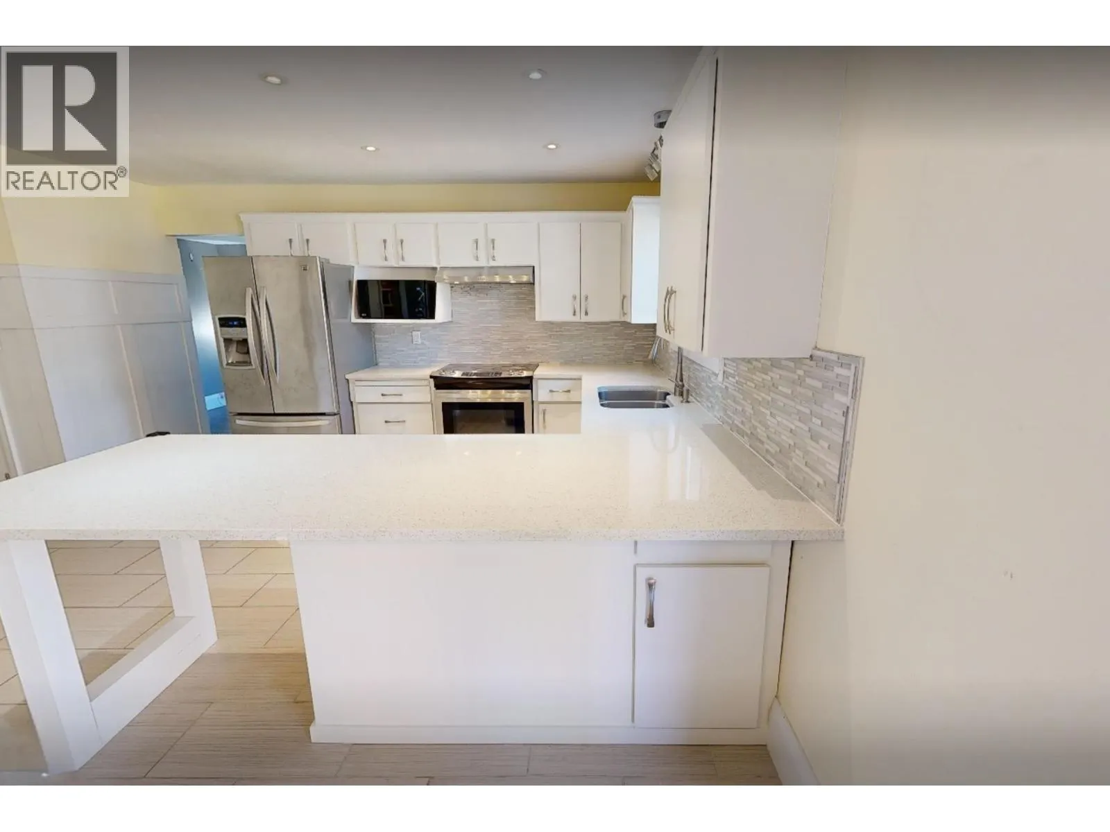 23423 SANDPIPER AVENUE